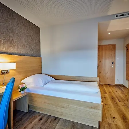 Landgasthof Wurm Hotel Bogen